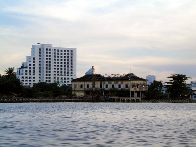 Bangkok River Boat Ride 2