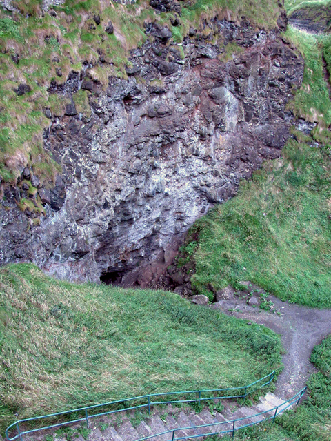 Dunluce Castle 10